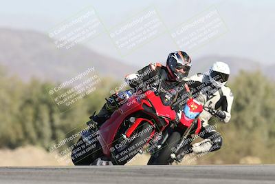 media/Dec-01-2025-Moto Forza (Mon) [[2daa91e15f]]/2-Intermediate Group/Session 2 Turn 9 Entry/